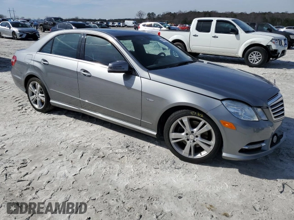 2012 Mercedes-Benz E-Class E 350 Luxury with VIN WDDHF8JB9CA605090, listed as a Copart auction lot 45882205 with 153,399 mi miles and Salvage Title. Bid and sale history available at carsss.com. Image 4.