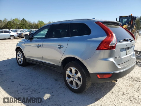 2013 Volvo XC60 3.2L with VIN YV4952DL3D2414437, listed as a Copart auction lot 50037505 with 125,839 mi miles and Salvage Title. Bid and sale history available at carsss.com. Image 2.
