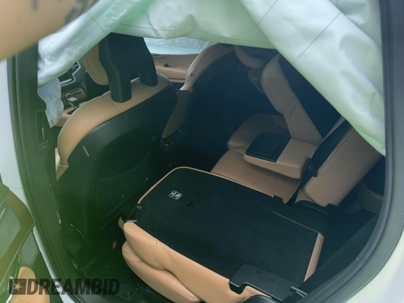 2016 Volvo XC90 T6 Inscription with VIN YV4A22PL6G1030065, listed as a IAAI auction lot 42447665 with Not provided miles and . Bid and sale history available at DreamBid. Image 8.