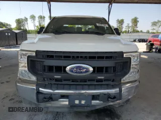 2020 Ford F-250 XL z VIN 1FT7W2A64LED97621, wystawiony jako Copart lot #58361504 z przebiegiem Nie podano mil oraz Szkoda całkowita • Salvage title. Historia ofert i sprzedaży dostępna na DreamBid. Obrazek 5.