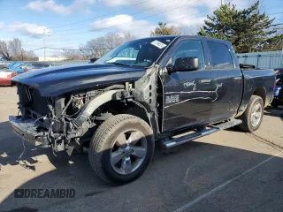 2016 Ram 1500 Express with VIN 1C6RR7KGXGS158612, listed as a Copart auction lot 87366524 with 111,659 mi miles and Salvage title. Bid and sale history available at DreamBid. Image 1.