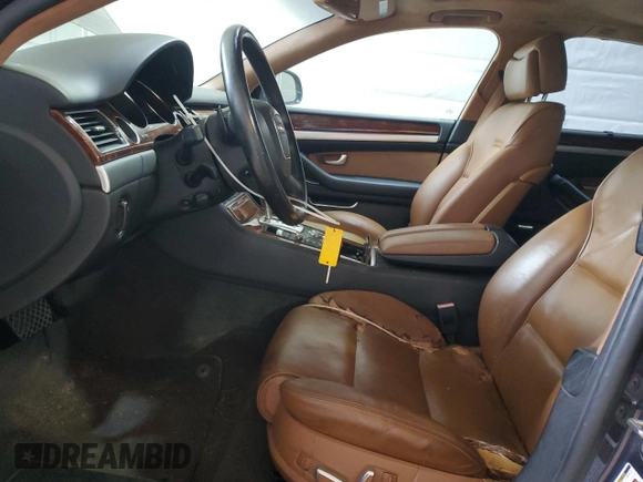 2009 Audi A8 4.2L z VIN WAUMV94E09N007038, wystawiony jako Copart lot #56249245 z przebiegiem 86 589 mil mil oraz Czysty tytuł • Clean title. Historia ofert i sprzedaży dostępna na DreamBid. Obrazek 7.