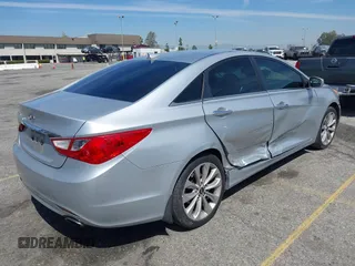 2013 Hyundai Sonata Limited with VIN 5NPEC4AC8DH668294, listed as a IAAI auction lot 41884592 with 137,709 mi miles and . Bid and sale history available at DreamBid. Image 4.