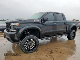 2019 Chevrolet Silverado 1500 RST with VIN 3GCUYEEDXKG166804, listed as a Copart auction lot 57312135 with 49,624 mi miles and Salvage Title. Bid and sale history available at DreamBid. Image 1.