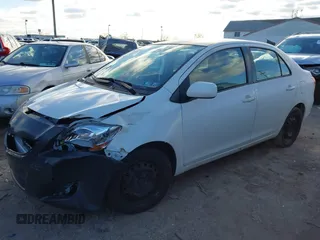 2008 Toyota Yaris with VIN JTDBT903284035531, listed as a IAAI auction lot 41591330 with 142,123 mi miles. Bid and sale history available at carsss.com. Image 17.
