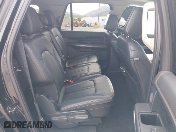 2018 Ford Expedition Max Platinum with VIN 1FMJK1MT8JEA67406, listed as a IAAI auction lot 42077164 with 27,889 mi miles and . Bid and sale history available at DreamBid. Image 8.