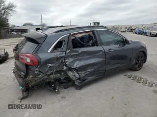 2019 Kia Niro EX with VIN KNDCC3LC4K5222283, listed as a Copart auction lot 45430815 with 83,319 mi miles and Non Repairable. Bid and sale history available at carsss.com. Image 3.