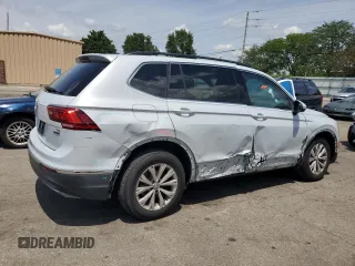 2018 Volkswagen Tiguan SEL z VIN 3VV2B7AX7JM126444, wystawiony jako Copart lot #61574485 z przebiegiem 86 720 mil mil oraz Szkoda całkowita • Salvage title. Historia ofert i sprzedaży dostępna na DreamBid. Obrazek 3.