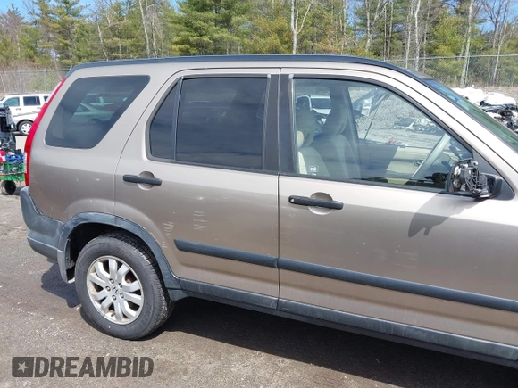 2005 Honda CR-V EX with VIN JHLRD78885C057778, listed as a IAAI auction lot 42005355 with 167,952 mi miles and . Bid and sale history available at DreamBid. Image 6.