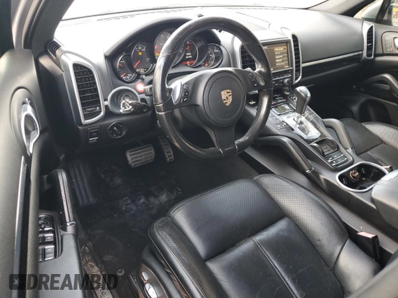 2011 Porsche Cayenne S Hybrid with VIN WP1AE2A28BLA93643, listed as a Copart auction lot 81786284 with 200,764 mi miles and Clean Title. Bid and sale history available at carsss.com. Image 8.