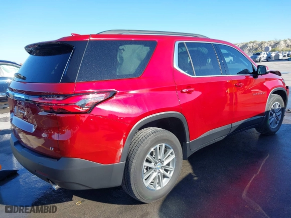 2023 Chevrolet Traverse LT Cloth with VIN 1GNERGKWXPJ321884, listed as a IAAI auction lot 41193741 with 9,818 mi miles. Bid and sale history available at carsss.com. Image 4.