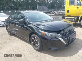 2024 Nissan Sentra SV z VIN 3N1AB8CV7RY388189, wystawiony jako IAAI lot #42553527 z przebiegiem 12 899 mil mil oraz . Historia ofert i sprzedaży dostępna na DreamBid. Obrazek 1.