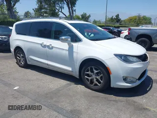 2018 Chrysler Pacifica Limited with VIN 2C4RC1GG3JR320296, listed as a IAAI auction lot 42509980 with 213,174 mi miles and . Bid and sale history available at DreamBid. Image 1.