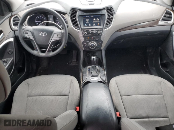 2017 Hyundai Santa Fe 2.4L z VIN 5NMZUDLB7HH030253, wystawiony jako Copart lot #51302445 z przebiegiem 136 074 mil mil oraz Szkoda całkowita • Salvage title. Historia ofert i sprzedaży dostępna na DreamBid. Obrazek 8.