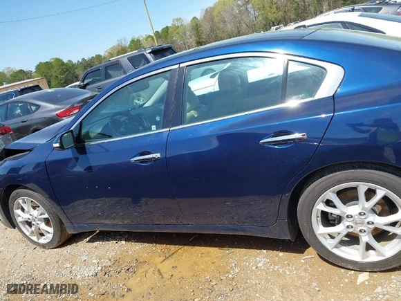 2012 Nissan Maxima 3.5 S with VIN 1N4AA5AP6CC867146, listed as a IAAI auction lot 41916267 with 123,557 mi miles. Bid and sale history available at carsss.com. Image 13.