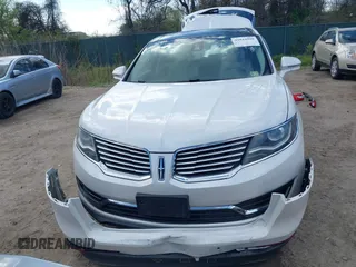 2016 Lincoln MKX Select with VIN 2LMPJ6KR7GBL59266, listed as a IAAI auction lot 42044990 with 131,233 mi miles. Bid and sale history available at carsss.com. Image 13.