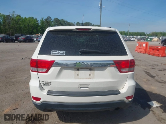 2012 Jeep Grand Cherokee Laredo with VIN 1C4RJFAG2CC176313, listed as a IAAI auction lot 42098127 with 162,556 mi miles. Bid and sale history available at carsss.com. Image 16.