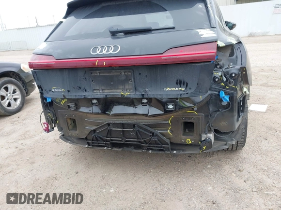 2021 Audi e-tron Premium with VIN WA1AAAGE6MB027927, listed as a IAAI auction lot 41603440 with 111,631 mi miles. Bid and sale history available at carsss.com. Image 6.