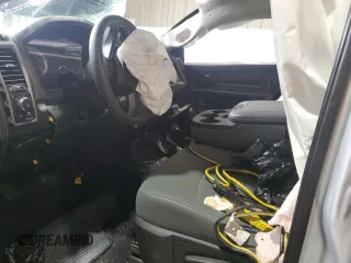 2018 Ram 1500 Tradesman with VIN 1C6RR6KTXJS340700, listed as a Copart auction lot 82818964 with Not provided miles and Salvage title. Bid and sale history available at DreamBid. Image 7.