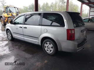2008 Dodge Grand Caravan SE z VIN 2D8HN44H98R116389, wystawiony jako IAAI lot #42228749 z przebiegiem 187 378 mil mil oraz . Historia ofert i sprzedaży dostępna na DreamBid. Obrazek 3.