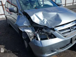 2007 Honda Odyssey EX with VIN 5FNRL384X7B119757, listed as a IAAI auction lot 41809763 with 163,526 mi miles and . Bid and sale history available at DreamBid. Image 6.