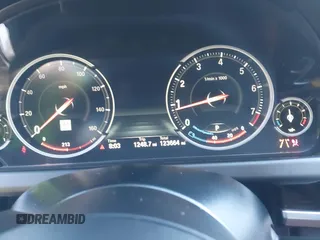 2015 BMW 6 Series 650i with VIN WBA6B2C54FGB99173, listed as a IAAI auction lot 41692594 with 123,664 mi miles and . Bid and sale history available at carsss.com. Image 7.