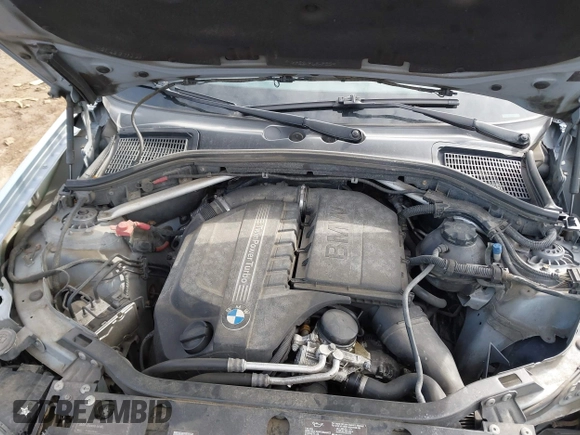 2011 BMW X3 35i with VIN 5UXWX7C50BL731484, listed as a IAAI auction lot 41711403 with 144,211 mi miles and . Bid and sale history available at DreamBid. Image 10.