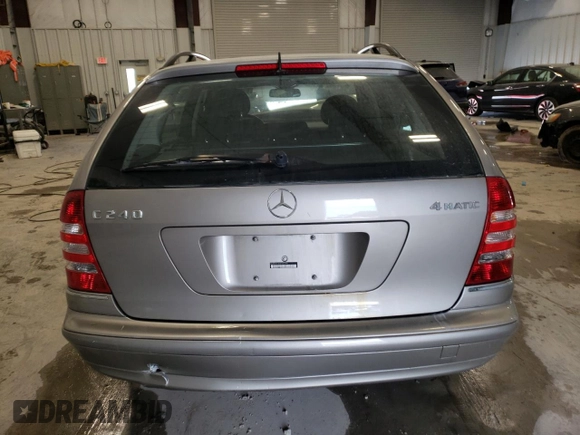 2005 Mercedes-Benz C 240 z VIN WDBRH81JX5F565395, wystawiony jako Copart lot #69967244 z przebiegiem 141 692 mil mil oraz Nie do naprawy. Historia ofert i sprzedaży dostępna na DreamBid. Obrazek 6.