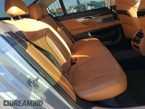 2018 BMW 7 Series 750i with VIN WBA7F0C57JGM23653, listed as a Copart auction lot 43462555 with 62,853 mi miles and Salvage Title. Bid and sale history available at carsss.com. Image 10.