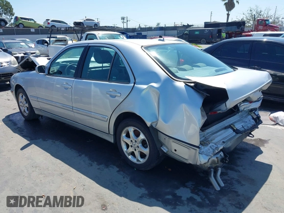 2002 Mercedes-Benz E-Class with VIN WDBJF65J32B485084, listed as a IAAI auction lot 41976183 with 1 mi miles. Bid and sale history available at carsss.com. Image 3.