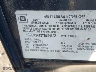 2000 Chevrolet Silverado 1500 LS with VIN 1GCEK14T2YE294302, listed as a IAAI auction lot 41780399 with 227,806 mi miles. Bid and sale history available at carsss.com. Image 9.