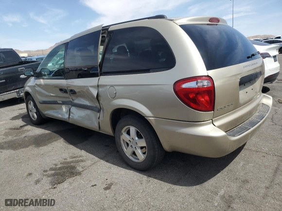 2005 Dodge Caravan SE with VIN 1D4GP24R15B423182, listed as a Copart auction lot 51982755 with 130,932 mi miles and Salvage Title. Bid and sale history available at carsss.com. Image 2.