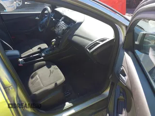 2016 Ford Focus SE with VIN 1FADP3F26GL272588, listed as a IAAI auction lot 41624534 with 149,808 mi miles. Bid and sale history available at carsss.com. Image 5.