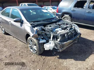 2017 Toyota Camry XLE with VIN 4T1BF1FK1HU311281, listed as a IAAI auction lot 41729435 with 132,488 mi miles. Bid and sale history available at carsss.com. Image 6.