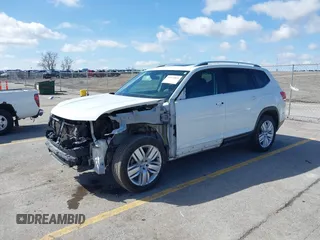 2019 Volkswagen Atlas SEL with VIN 1V2MR2CA2KC597854, listed as a IAAI auction lot 41924853 with 96,847 mi miles and . Bid and sale history available at DreamBid. Image 2.