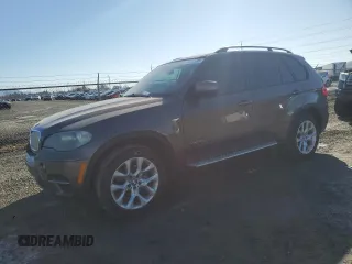 2011 BMW X5 35i with VIN 5UXZV4C57BL400693, listed as a Copart auction lot 46547685 with 127,266 mi miles and Salvage Title. Bid and sale history available at carsss.com. Image 1.