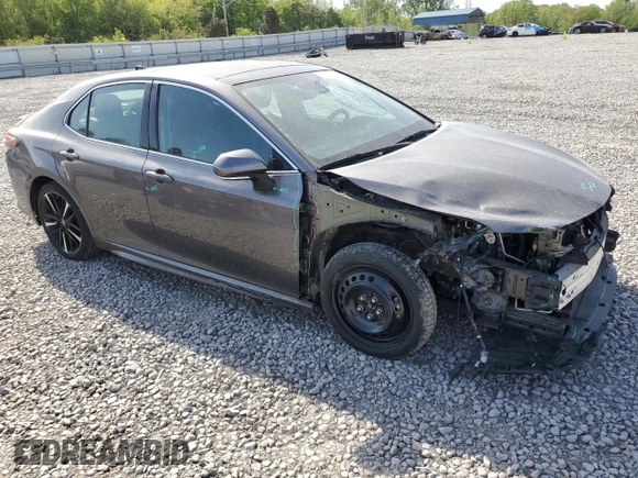 2019 Toyota Camry XSE with VIN 4T1B61HK5KU794441, listed as a Copart auction lot 51700105 with 30,934 mi miles and Salvage Title. Bid and sale history available at carsss.com. Image 4.
