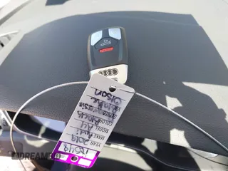2019 Audi A4 Premium z VIN WAUGMAF49KN014940, wystawiony jako IAAI lot #41962088 z przebiegiem 69 099 mil mil oraz . Historia ofert i sprzedaży dostępna na DreamBid. Obrazek 11.
