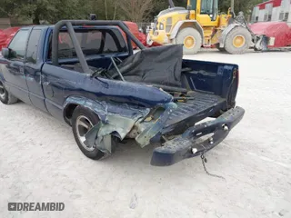 1999 Chevrolet S-10 LS with VIN 1GCCS19X8X8168896, listed as a IAAI auction lot 41485780 with 218,436 mi miles. Bid and sale history available at carsss.com. Image 6.