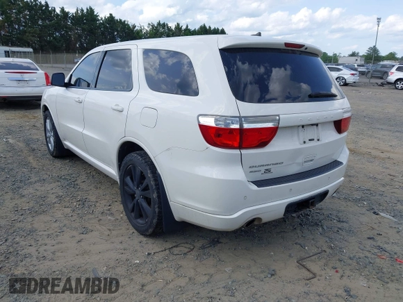 2011 Dodge Durango Heat with VIN 1D4RE3GG0BC733537, listed as a IAAI auction lot 42160308 with 275,318 mi miles and . Bid and sale history available at carsss.com. Image 3.