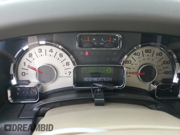 2008 Ford Expedition Eddie Bauer с VIN 1FMFU18558LA69633, выставлен на аукционе Copart как лот 49820495 с пробегом 239 323 миль миль и Списание • Salvage title. История ставок и продаж доступна на DreamBid. Изображение 9.