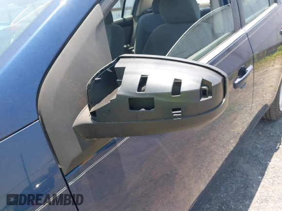 2007 Nissan Sentra 2.0 с VIN 3N1AB61E67L646784, выставлен на аукционе IAAI как лот 42469022 с пробегом 216 678 миль миль и . История ставок и продаж доступна на DreamBid. Изображение 12.