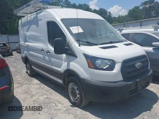 2020 Ford Transit Cargo с VIN 1FTBR1C83LKB52210, выставлен на аукционе IAAI как лот 42514179 с пробегом 95 539 миль миль и . История ставок и продаж доступна на DreamBid. Изображение 1.