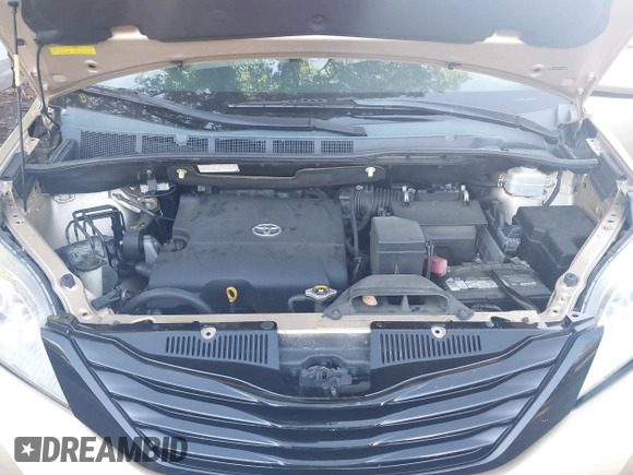 2011 Toyota Sienna XLE AAS с VIN 5TDYK3DCXBS126384, выставлен на аукционе IAAI как лот 42309297 с пробегом 229 242 миль миль и . История ставок и продаж доступна на DreamBid. Изображение 10.