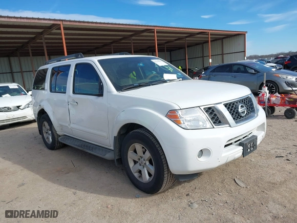 2012 Nissan Pathfinder SV with VIN 5N1AR1NN1CC620908, listed as a IAAI auction lot 41270832 with 223,148 mi miles. Bid and sale history available at carsss.com. Image 1.
