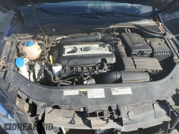 2016 Volkswagen CC Sport with VIN WVWBP7AN2GE504568, listed as a Copart auction lot 39208104 with 129,070 mi miles. Bid and sale history available at carsss.com. Image 11.