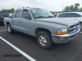 2000 Dodge Dakota Sport with VIN 1B7GL2ANXYS684051, listed as a IAAI auction lot 42108965 with Not Provided miles. Bid and sale history available at carsss.com. Image 1.