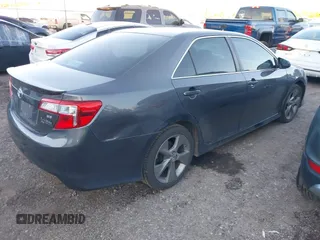 2014 Toyota Camry L with VIN 4T1BF1FK2EU751585, listed as a IAAI auction lot 41730388 with 153,465 mi miles. Bid and sale history available at carsss.com. Image 4.