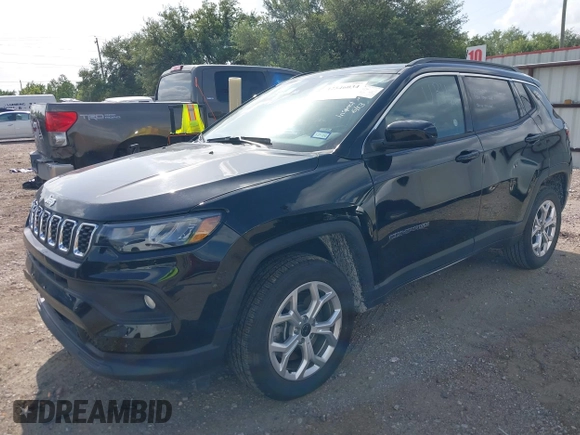 2025 Jeep Compass Latitude с VIN 3C4NJDBN7ST548876, выставлен на аукционе IAAI как лот 42546034 с пробегом 7 724 миль миль и . История ставок и продаж доступна на DreamBid. Изображение 17.