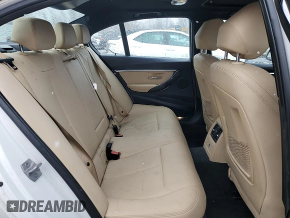 2017 BMW 3 Series 330i xDrive with VIN WBA8D9G50HNU59800, listed as a Copart auction lot 44417915 with 61,809 mi miles and Clean title. Bid and sale history available at DreamBid. Image 10.